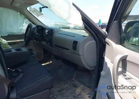 2010 Chevrolet Silverado C1500 z USA, uszkodzony, nr VIN 1GCPCPE09AZ164688